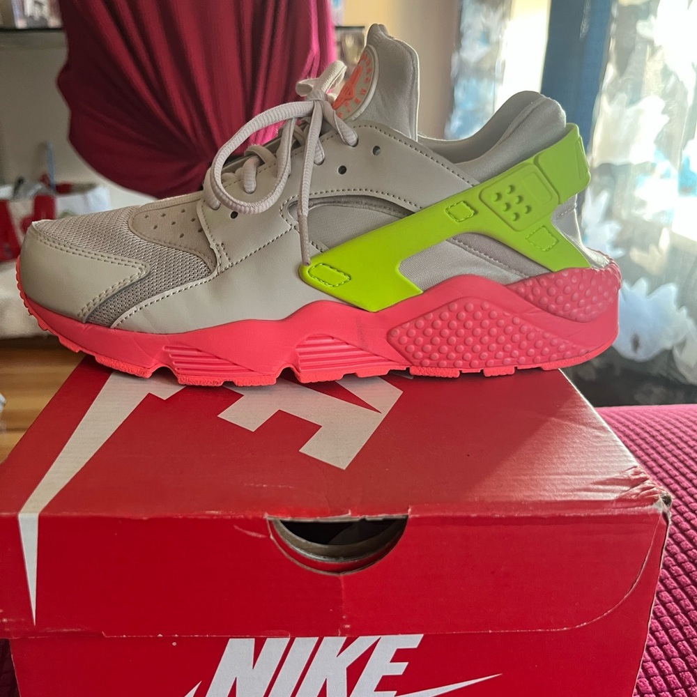 Nike Kids Sneakers - Gray, Pink, and Green